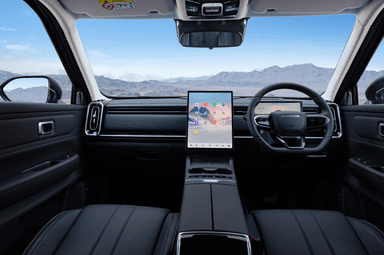 jaecoo-j7-phev-interior-view