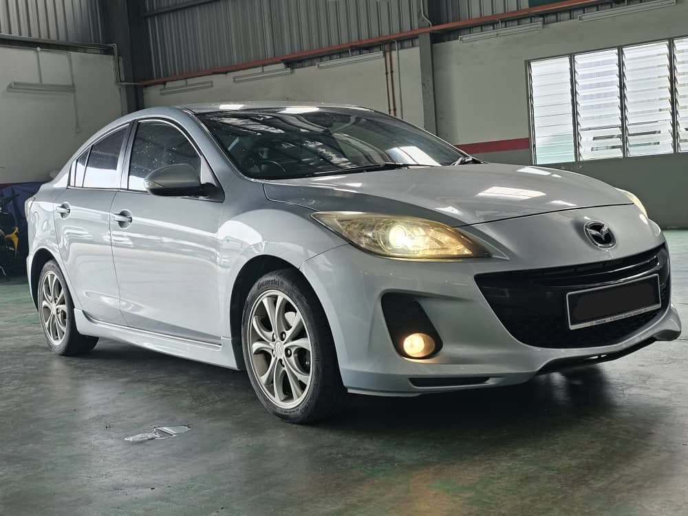 Mazda 3 2.0 2012