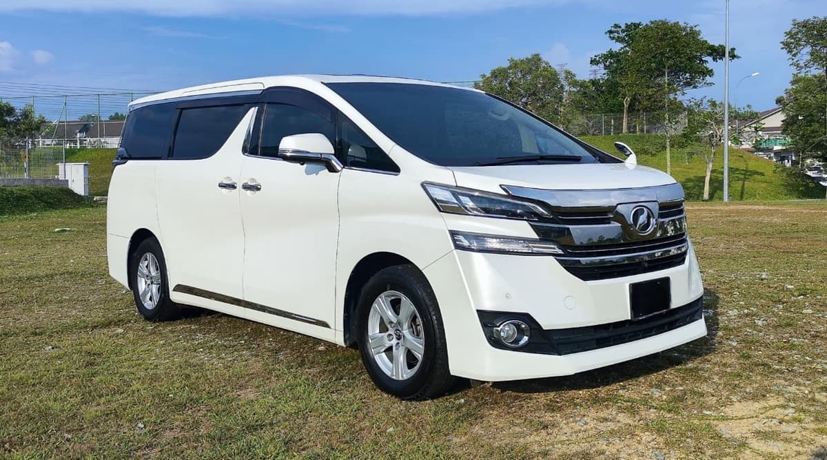 Toyota Alphard 2.5 X 2016