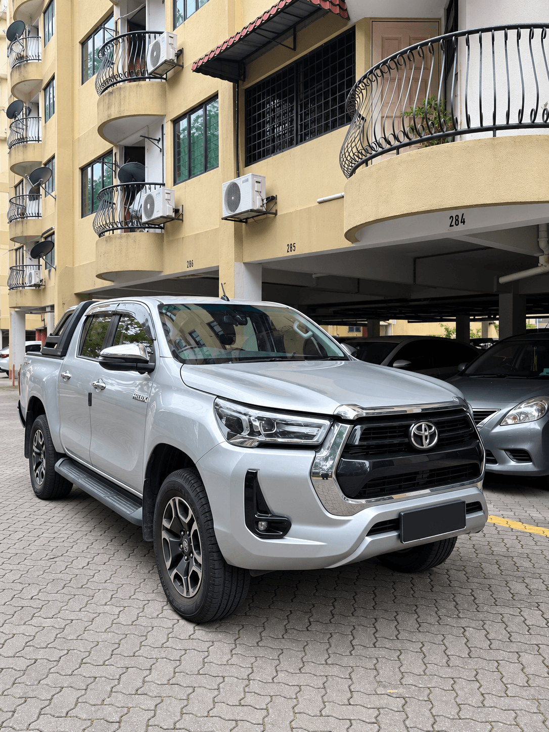 Toyota Hilux Double Cab 2.4V AT 4X4 2024