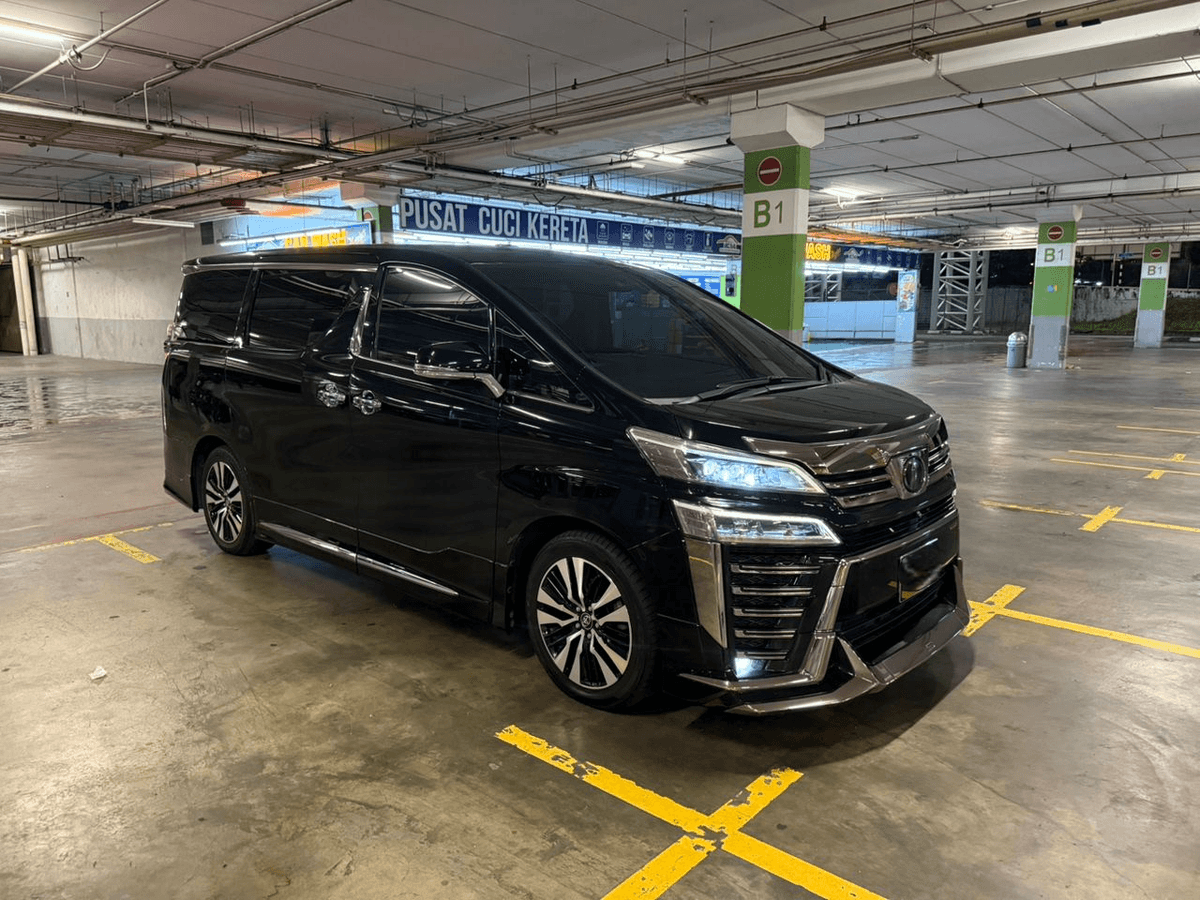 Toyota Vellfire 2.5 ZG 2018