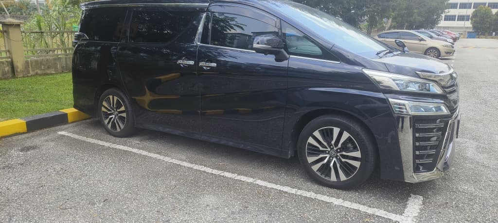 Toyota Vellfire 2.5 ZG 2019