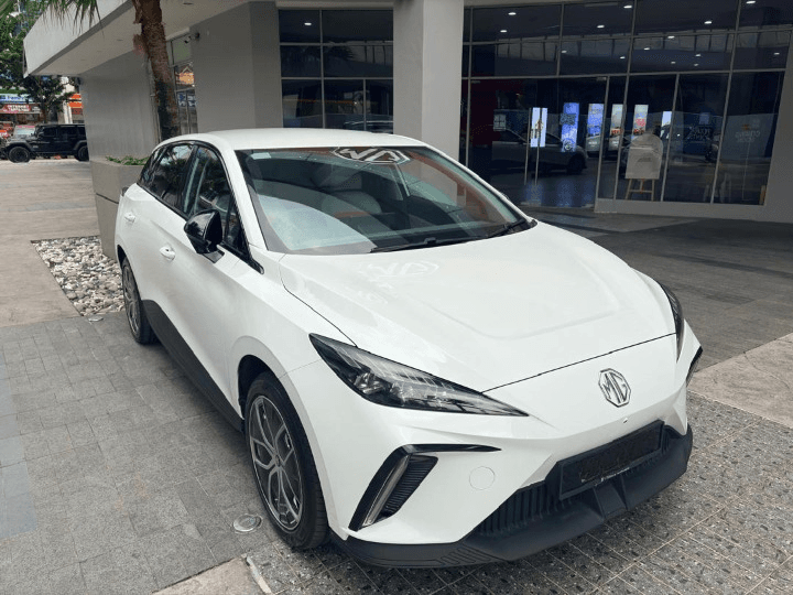 MG 4 Lux Extended 2025