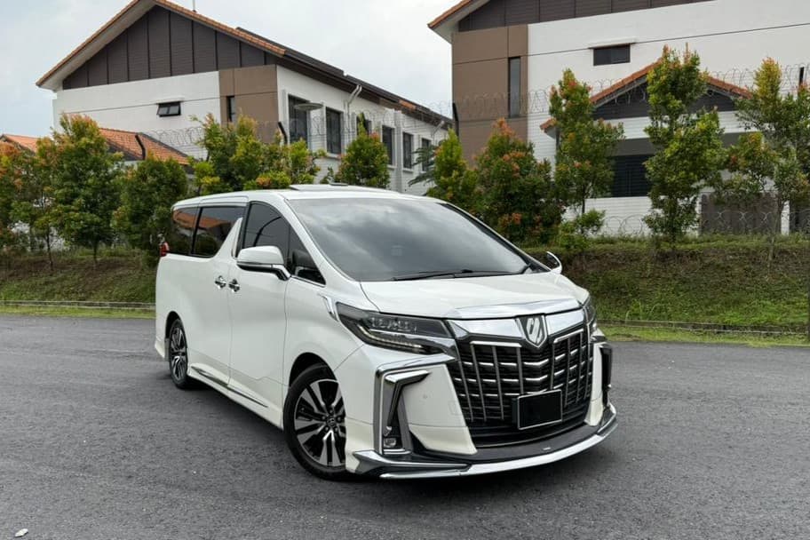 Toyota Alphard 2.5 SA 2018