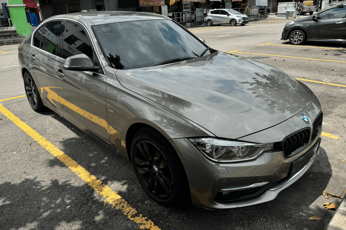 BMW 318i Luxury 2017
