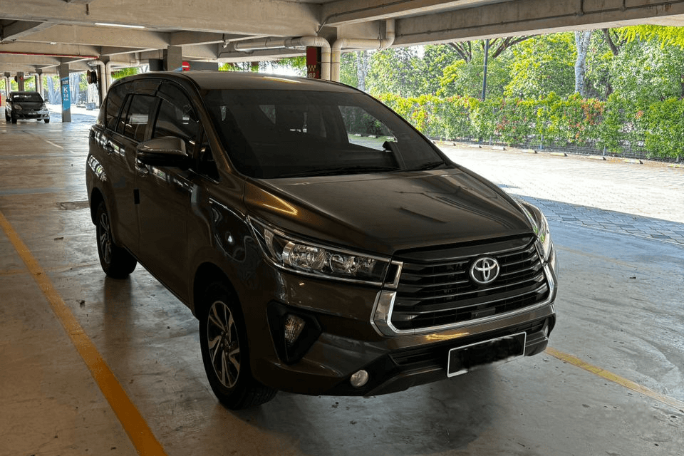 Toyota Innova 2.0G AT 2022