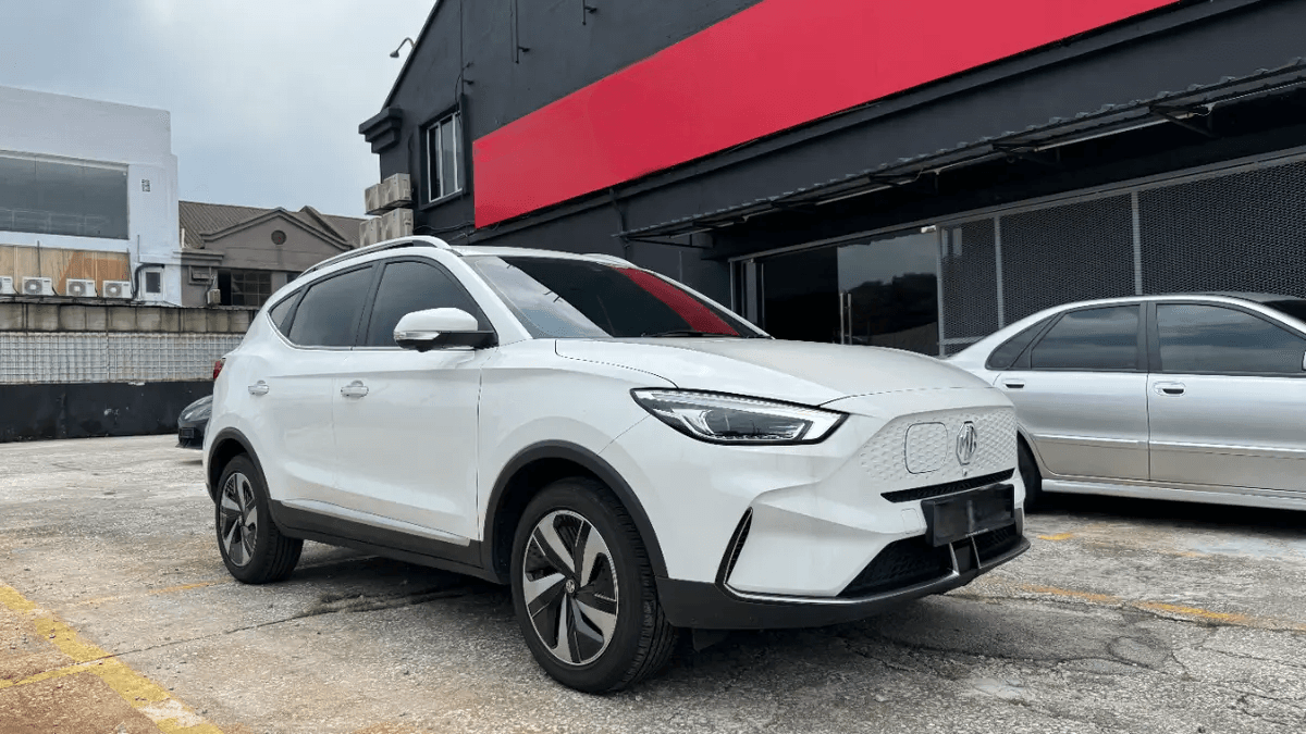 MG ZS EV Lux 2024